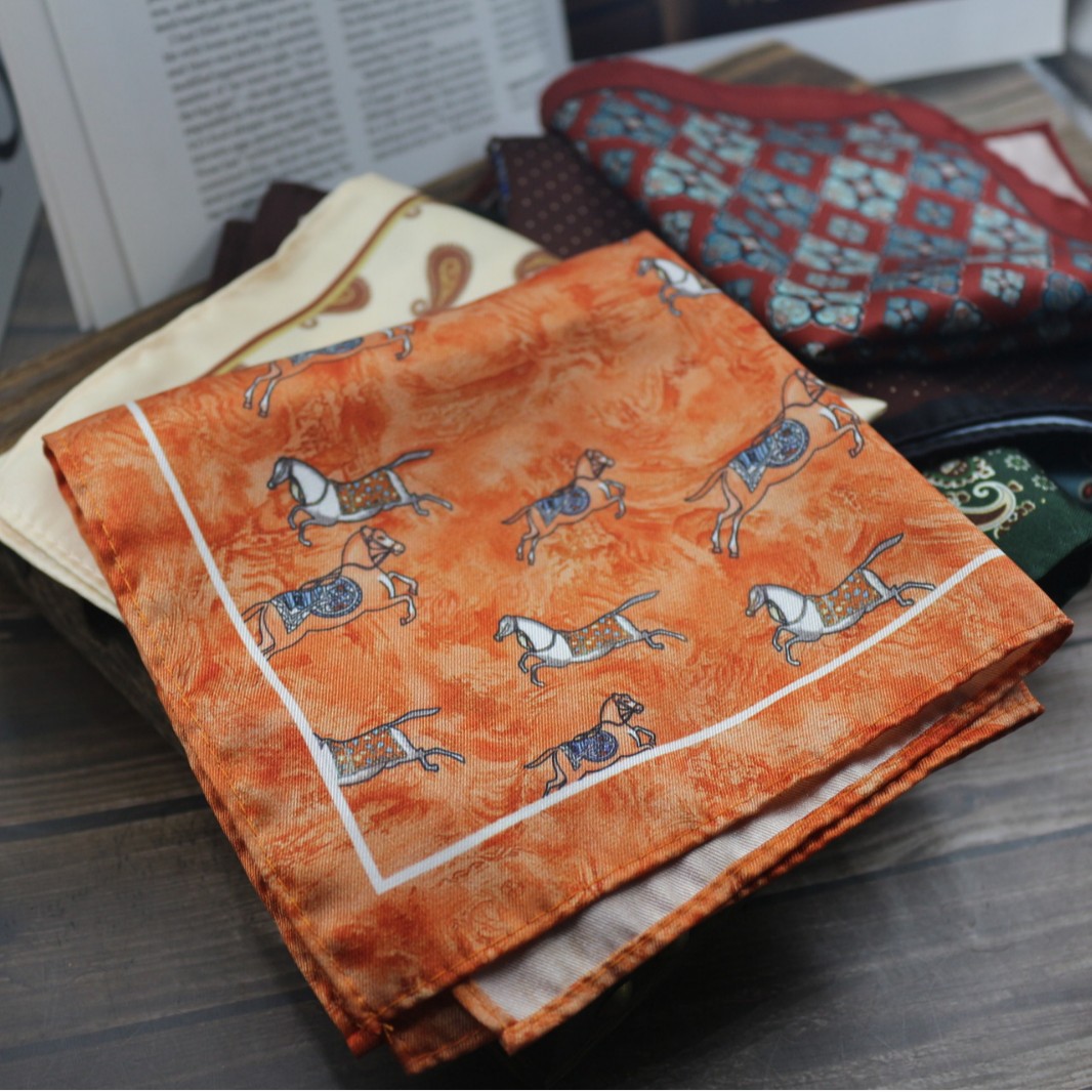 Formal Wear Men H&M - Vintage print zakdoek voor heren, formeel