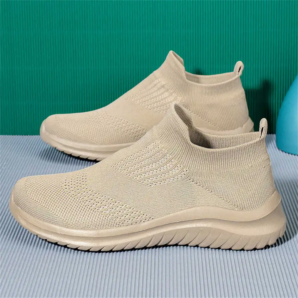 Beige Zachte Nieuwe Nieuwighei - Khaki Formal Wear Men recensie en prijs