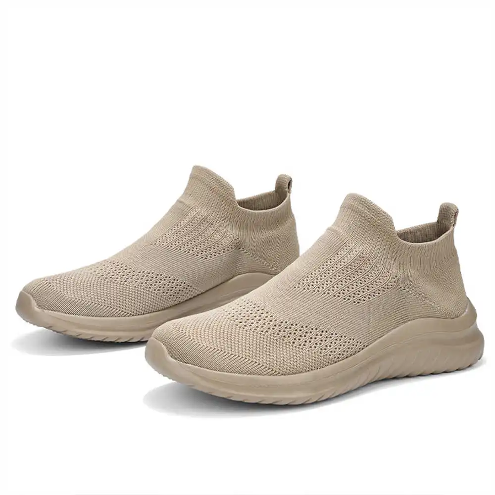 Beige Zachte Nieuwe Nieuwighei - Khaki Formal Wear Men recensie en prijs
