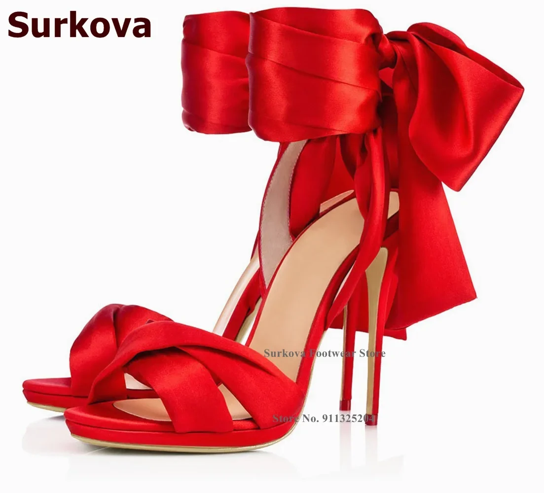 Surkova hete rode satijnen sto - Satin Bow Tie recensie en prijs